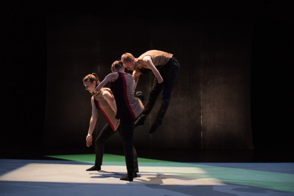 beheldWhitleyHugoGlendinning2015_08